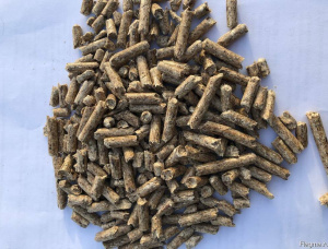Spruce-Pine-Fir (SPF) Wood pellets 6 mm x 40 mm