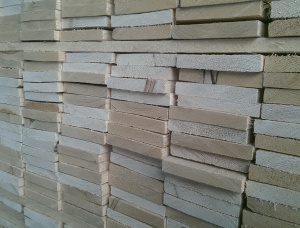 22 mm x 100 mm x 5000 mm KD S4S Heat Treated Spruce-Pine (S-P) Lumber