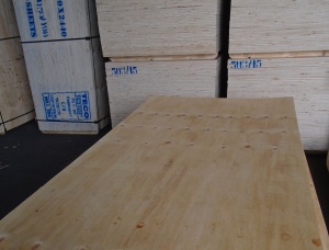 Sanded Special plywood 2440 mm x 1220 mm x 12 mm