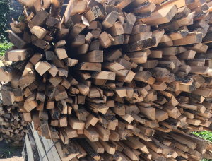 Brennholz ungespalten Esche 35 mm x %lmmi