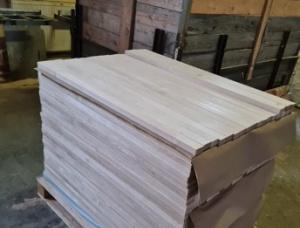 25 mm x 45 mm x 802 mm Schnittholz für den Möbelbau Hänge-Birke S4S KD
