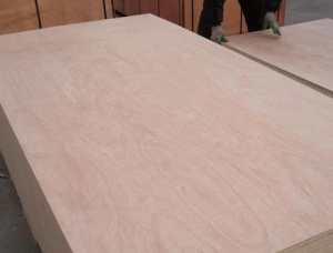 Sanded Spruce-Pine-Fir (SPF) Interior Plywood 2450 mm x 1220 mm x 4 mm