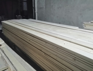 22 mm x 140 mm x 4000 mm KD S4S Heat Treated European spruce Lumber
