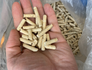 Spruce-Pine (S-P) Wood pellets 8 mm x 30 mm