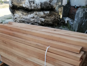30 mm x 200 mm x 4000 mm KD S4S Heat Treated Oak Lumber