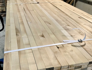 24 mm x 45 mm x 3000 mm KD S2S Heat Treated Birch Lumber