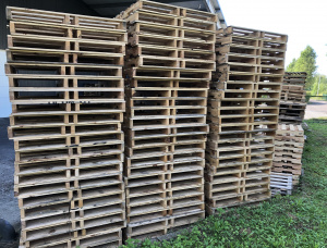 Поддон деревянный Сосна приморская 1140 мм x 1140 мм x 125 мм