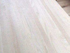 家具面板指接型态 (不连续桶板) 桦木 40 mm x 600 mm x 3000 mm