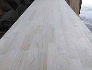 Scots Pine 1 Ply Solid Wood Panel 40 mm x 600 mm x 3000 mm