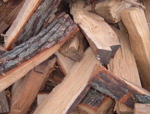 Gewürztes Brennholz Roteiche 100 mm x 400 mm