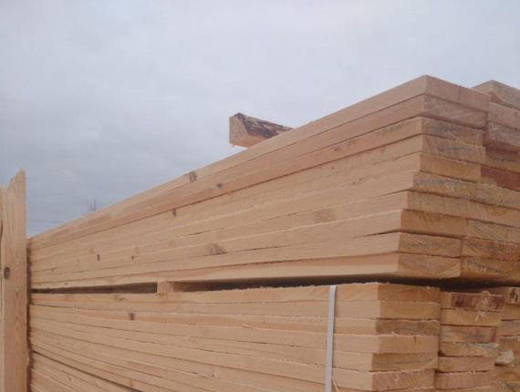 100 mm x 200 mm x 6000 mm AD R/S  Spruce Lumber