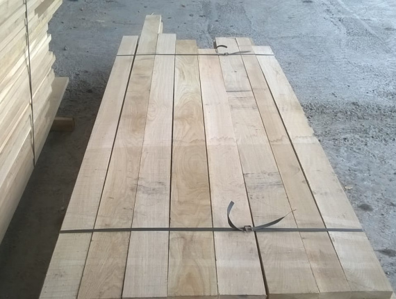 27 mm x -150 mm x 2350 mm KD R/S  Oak Lumber