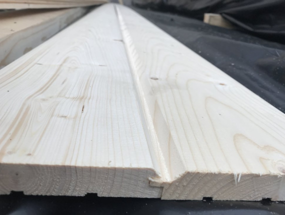 KD Spruce-Pine (S-P) Blockhouse Paneling 20 mm x 145 mm x 5000 mm