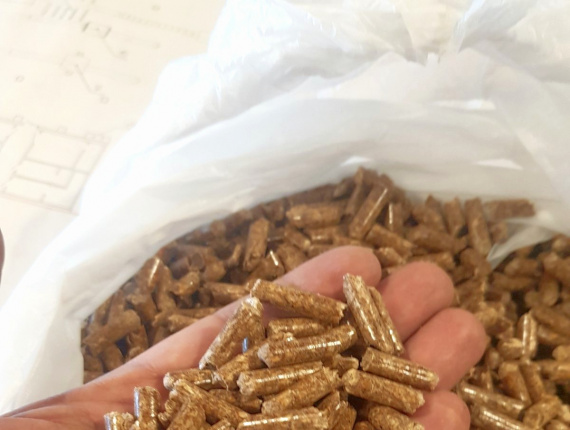 Scots Pine Wood pellets 6 mm x 30 mm