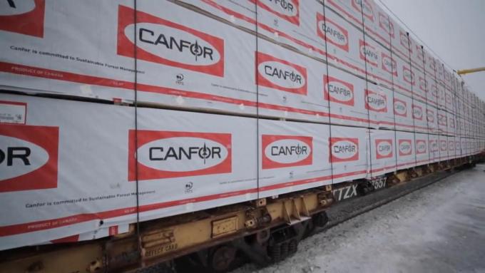 Canfor to curtail production capacity in British Columbia