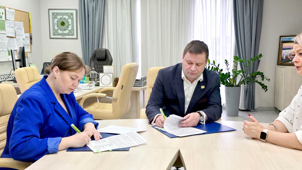 «Кама» и молодежный центр «Среда» подписали соглашение о сотрудничестве