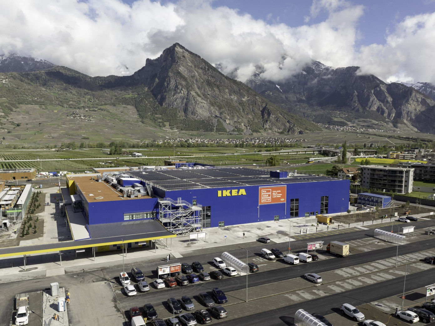 Ingka Group открывает новые торговые центры IKEA в Швейцарии и Китае