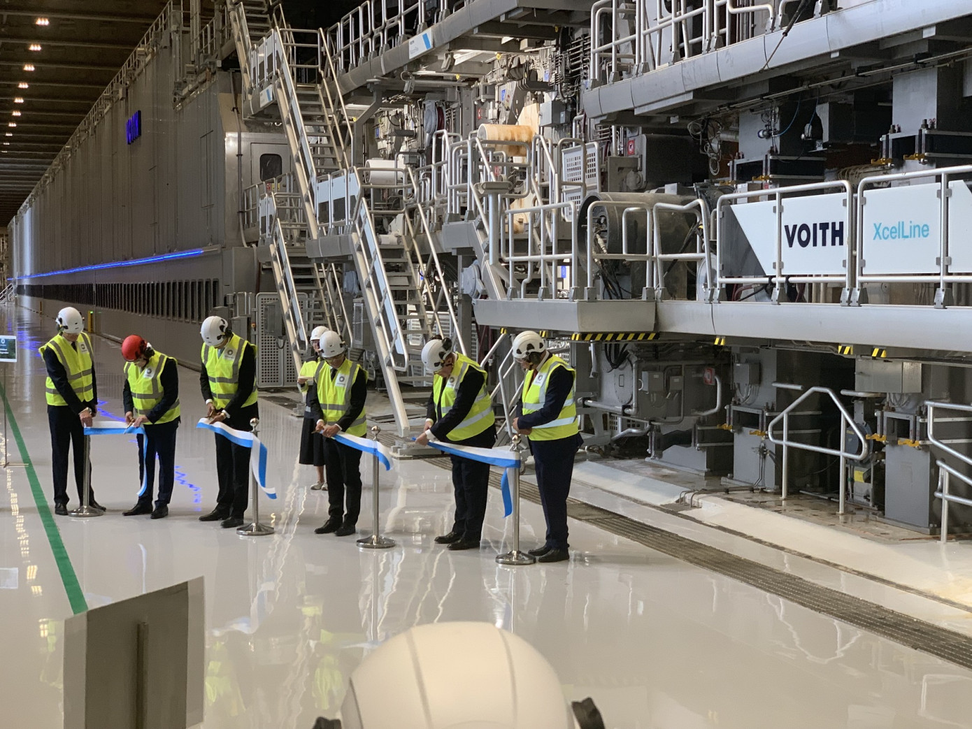 Voith rebuilds Stora Enso"s PM 6 into the largest XcelLine board machine in Europe