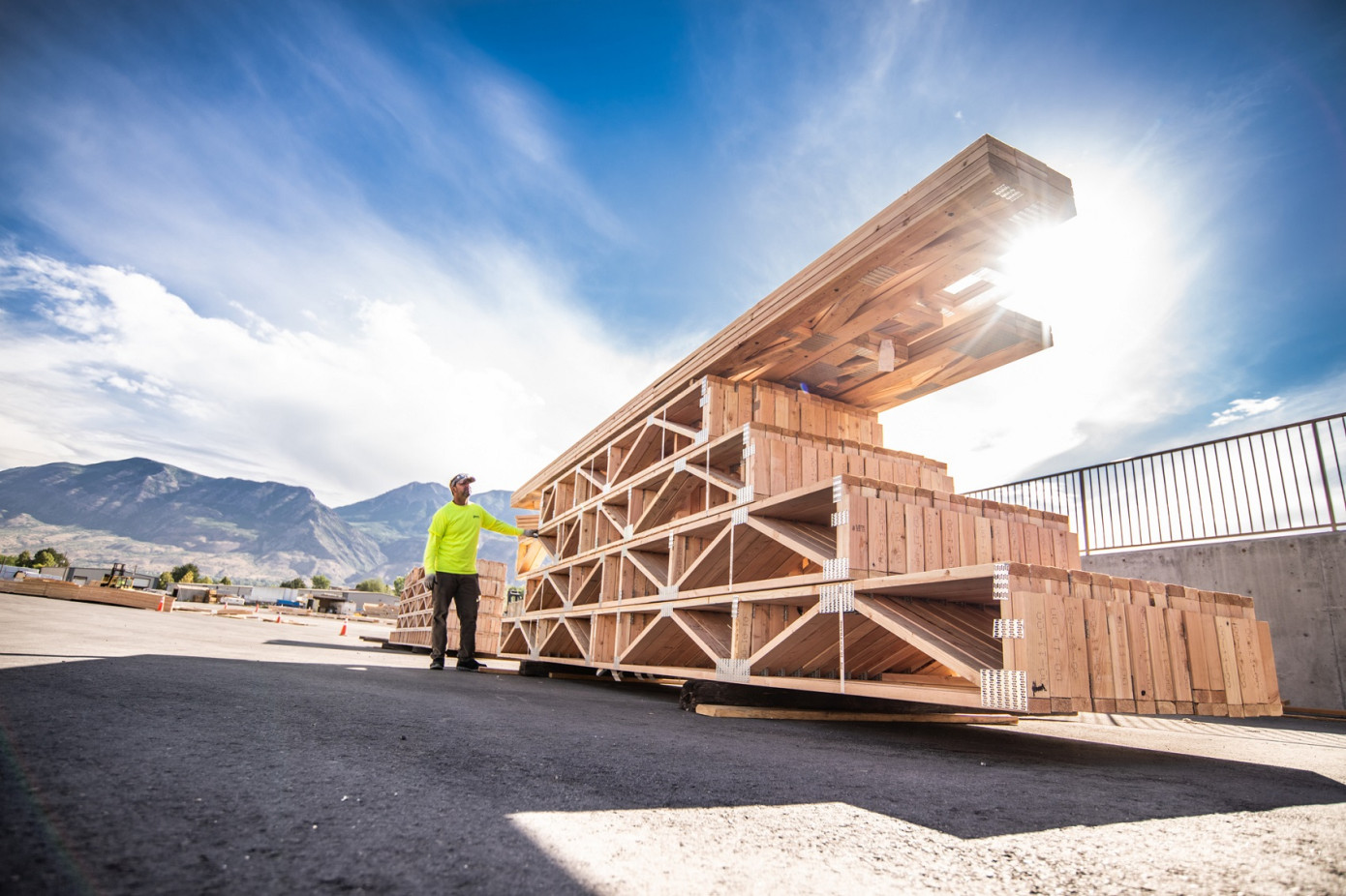 Builders FirstSource acquires Truckee Tahoe Lumber Company