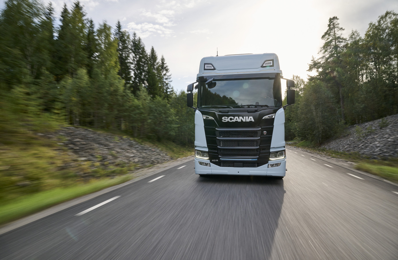 Södra deploys battery-electric woodchip truck in production