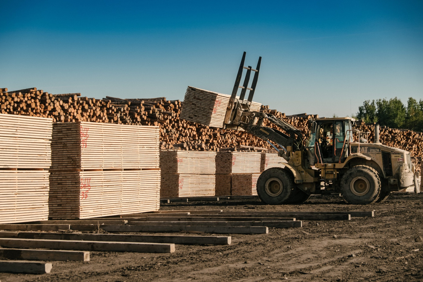 Interfor to reduce lumber production by 175 million board feet