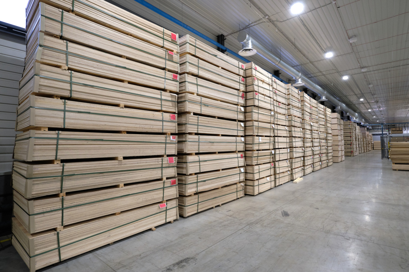 U.S. imports of hardwood plywood decreased