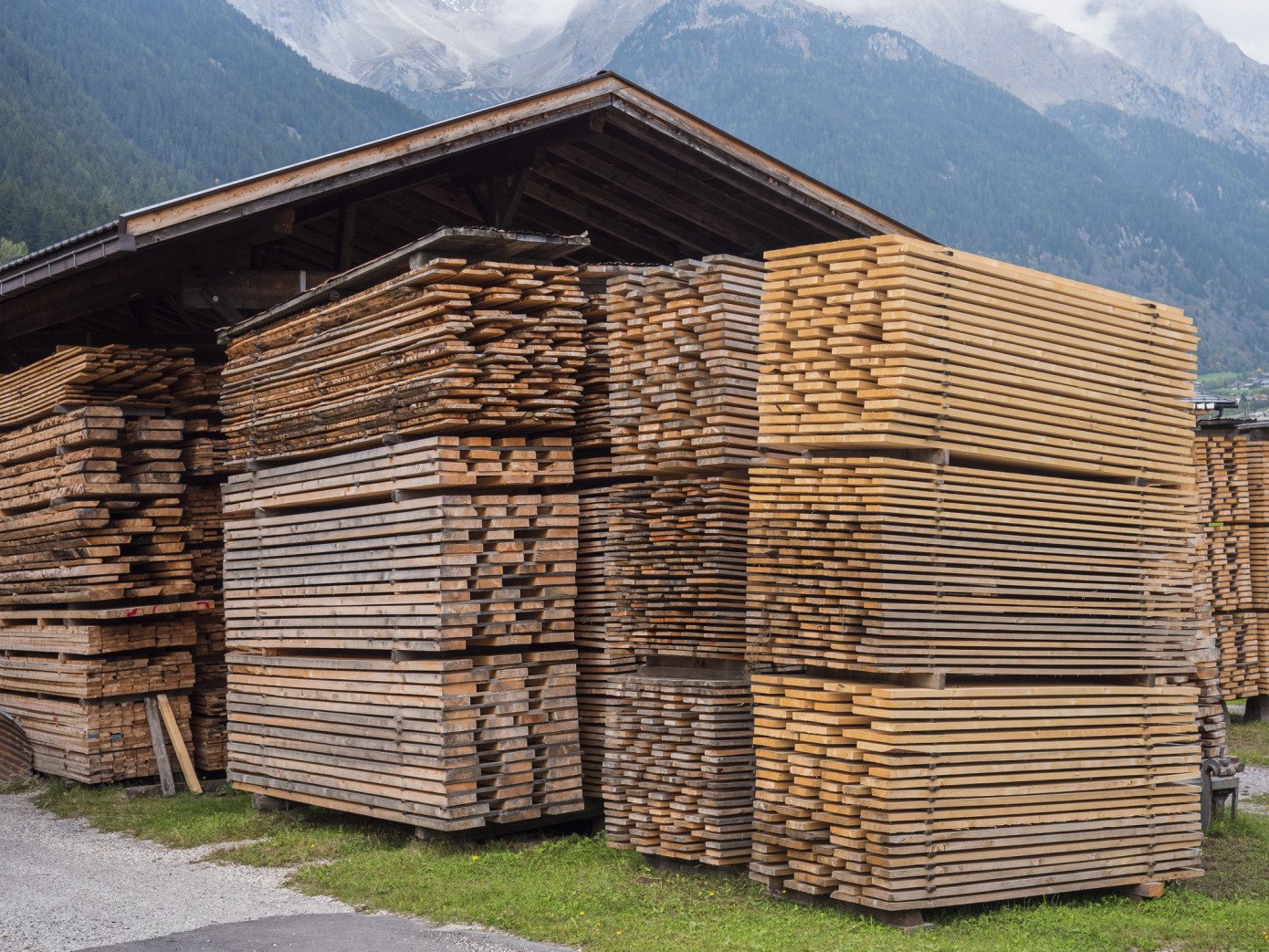 West Fraser records $409 million goodwill impairment in Q4 2025 lumber segment