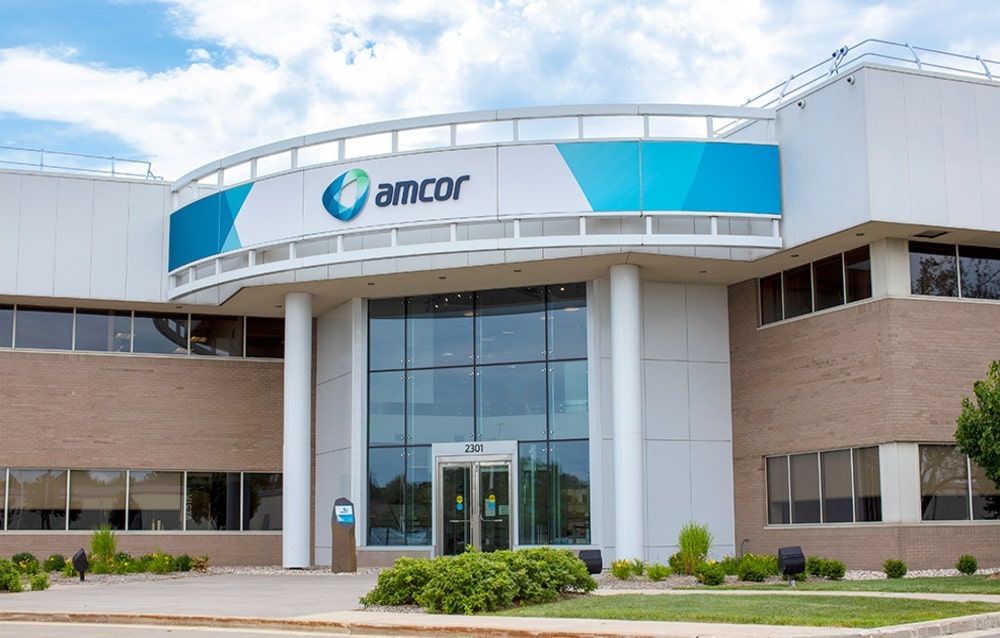 В первой половине 2024—2025 финансового года продажи Amcor снизились на 1%