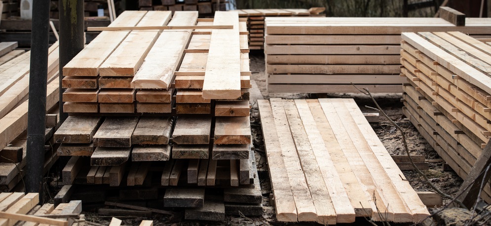 Millar Western completes sale of wood products assets to Canfor
