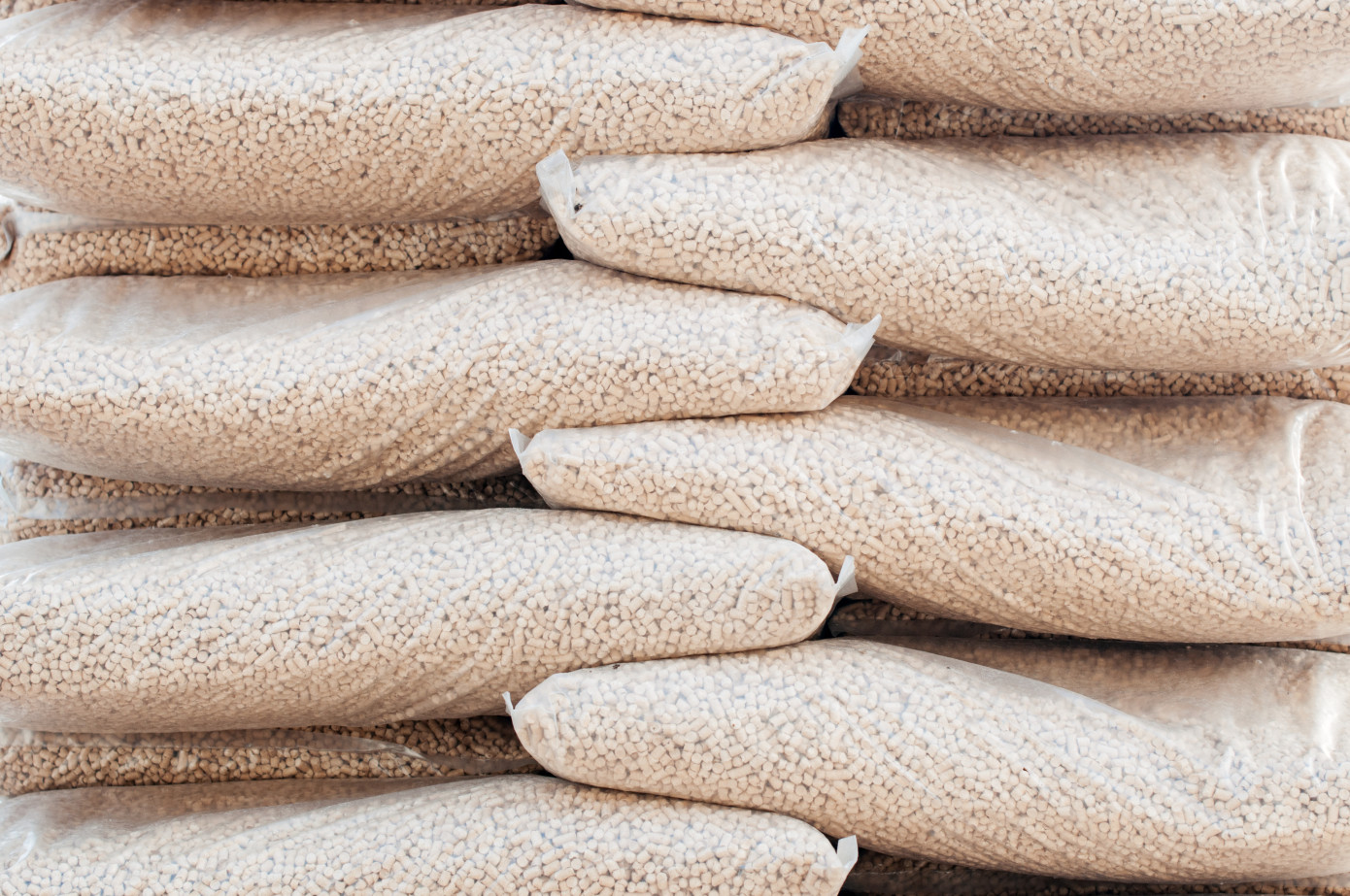 U.S. wood pellets production falls 14% in February