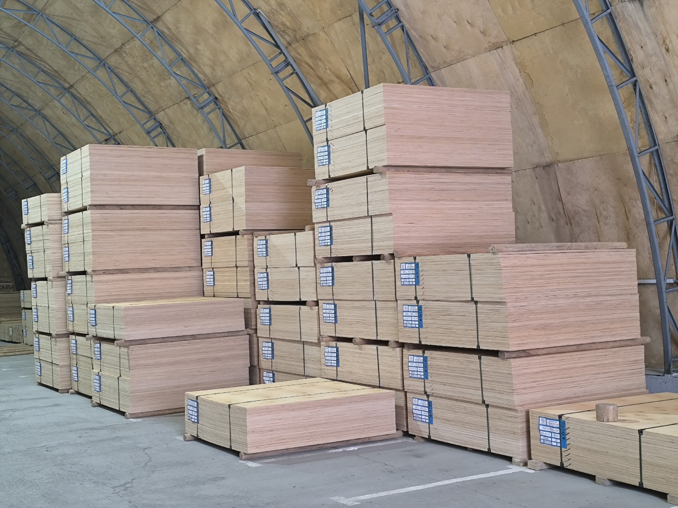 «Ярцевская фанера» увеличит объемы производства