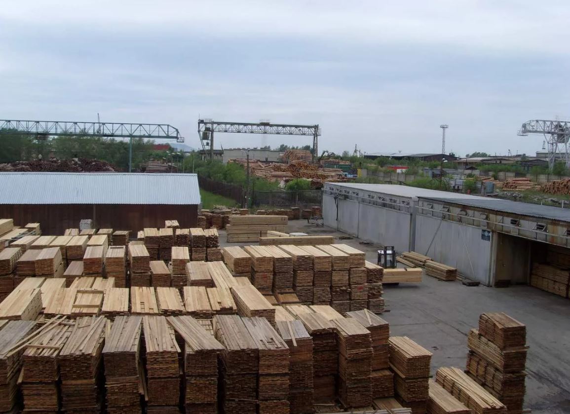 «ДеКом» инвестирует 2,4 млрд руб. в развитие деревообрабатывающего производства в Иркутской обл.