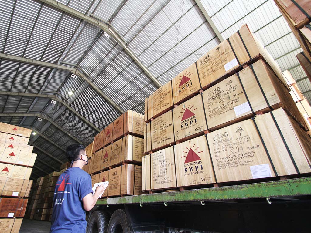 Indonesia"s plywood exports rise 28% in April