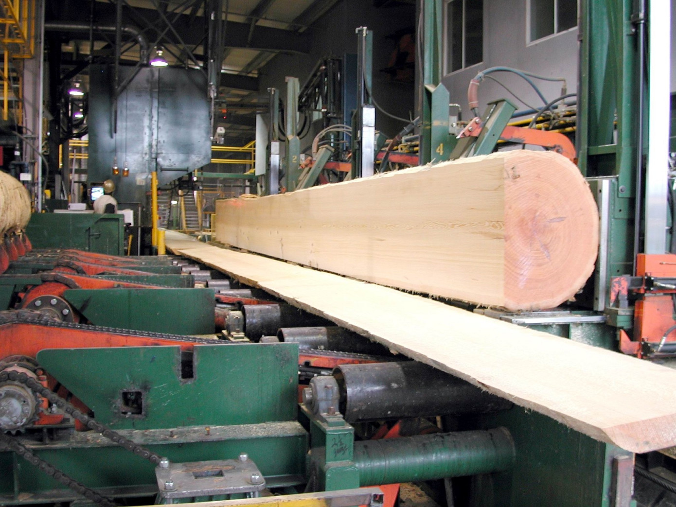 British Columbia secures $6.49 million to wood-product manufacturers