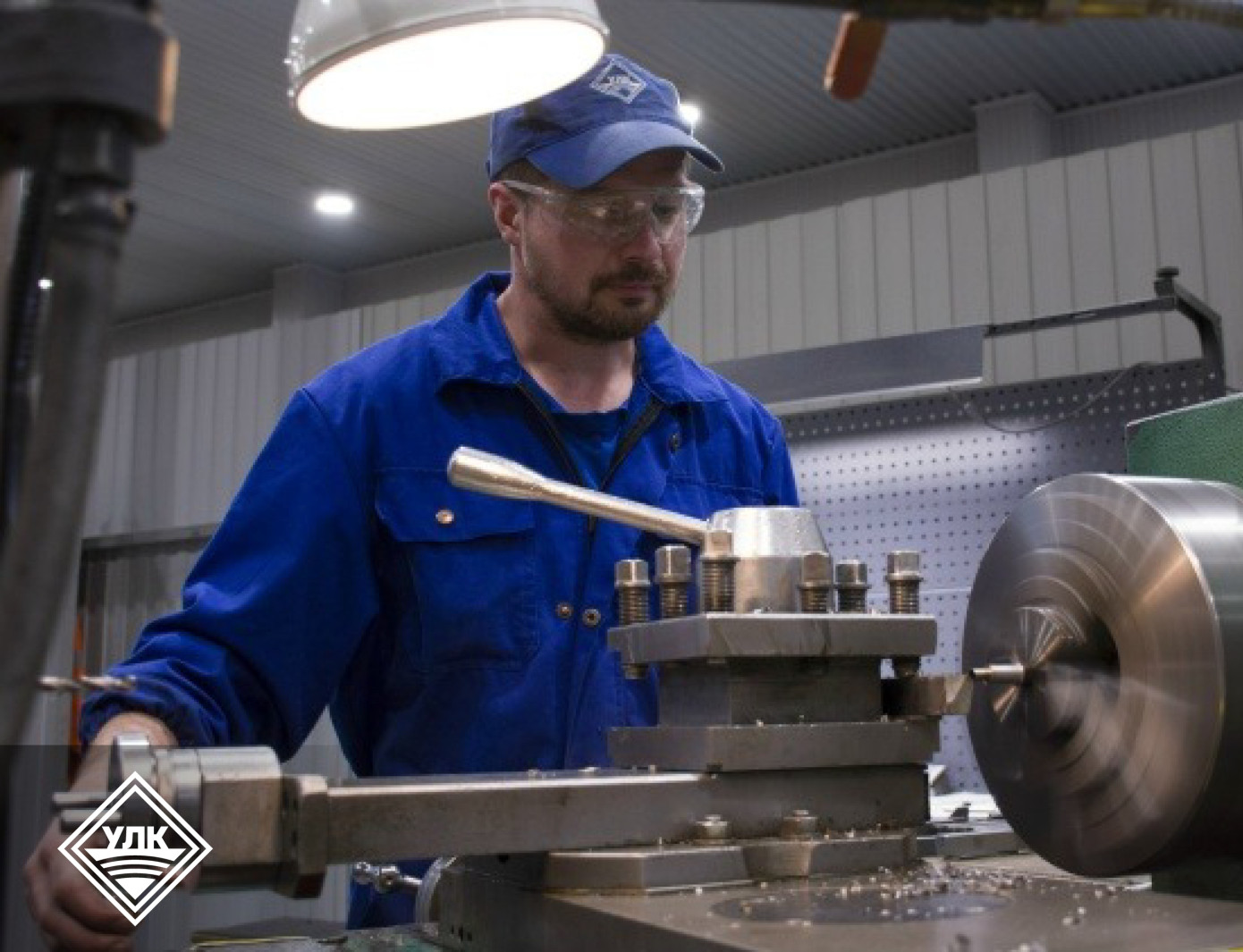 Устьянский ЛПК продолжает переход на запчасти собственного производства
