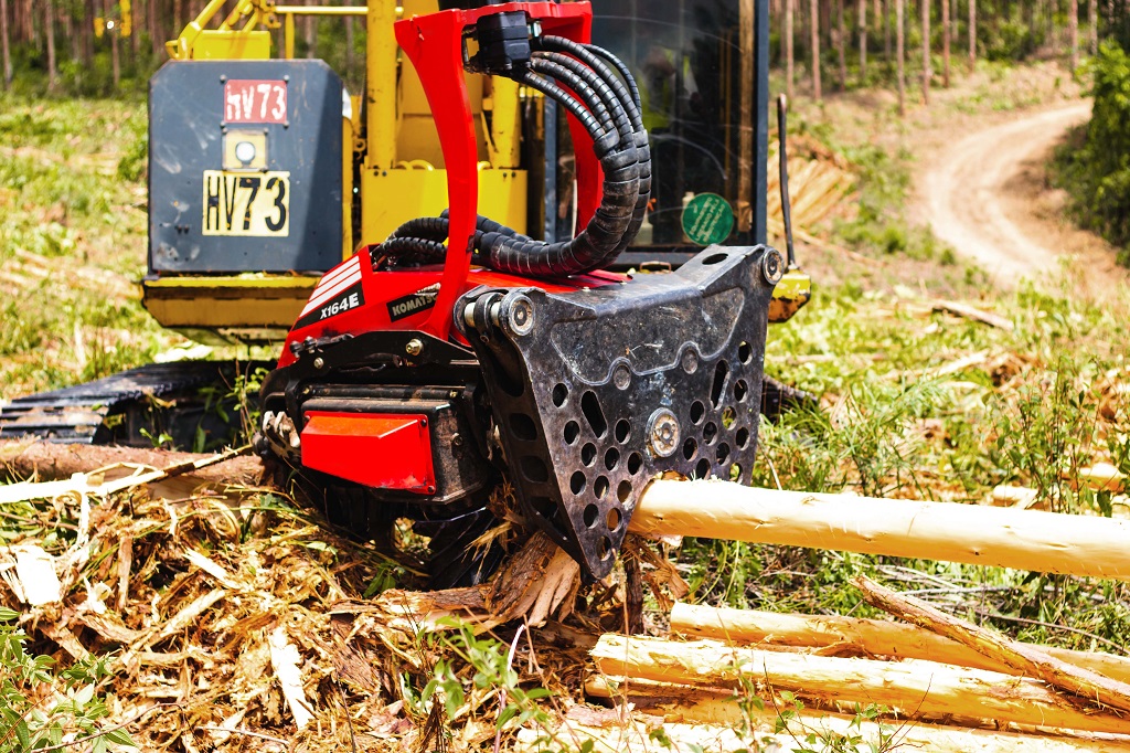 Komatsu Forest introduces new eucalyptus head Komatsu X164E