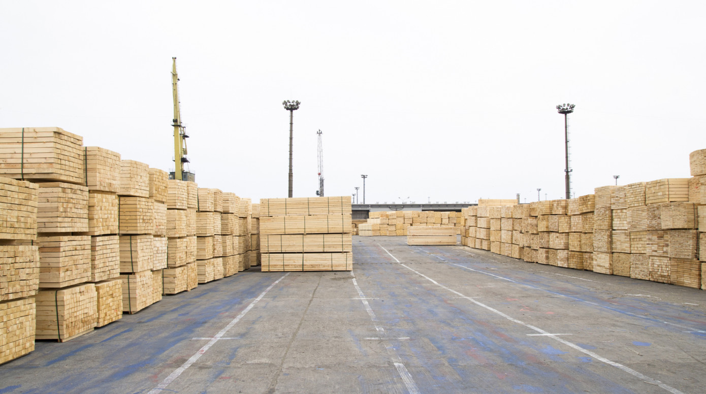 Lesprom Network launches international wood trade statistics analysis service
