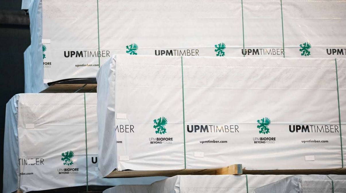 UPM Timber станет использовать переработанный пластик для упаковки продукции