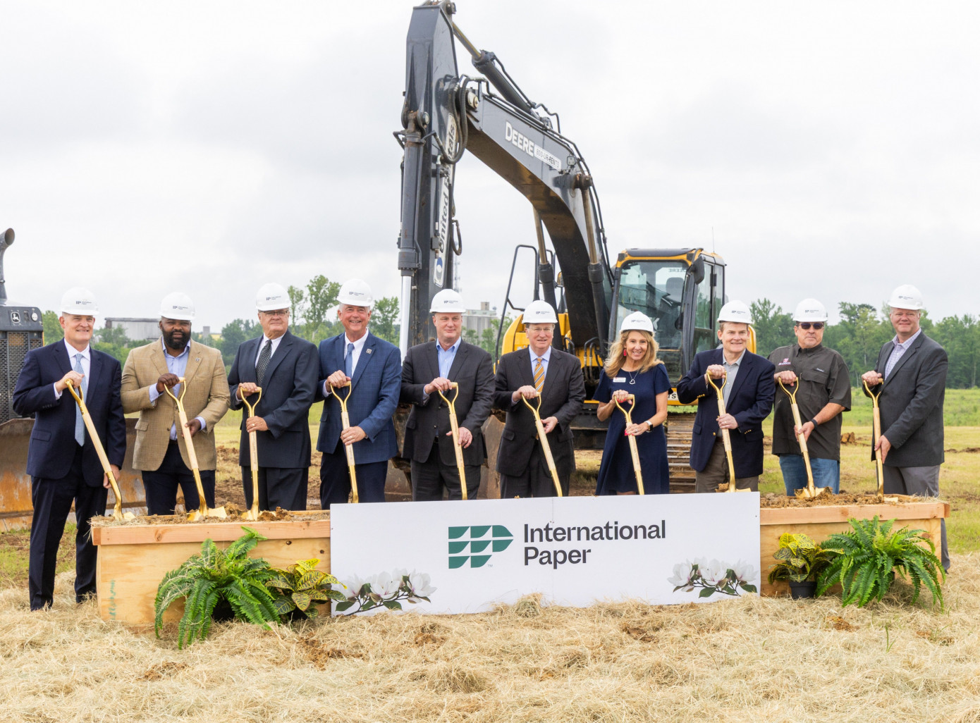 International Paper breaks ground on $225 million Mississippi box plant