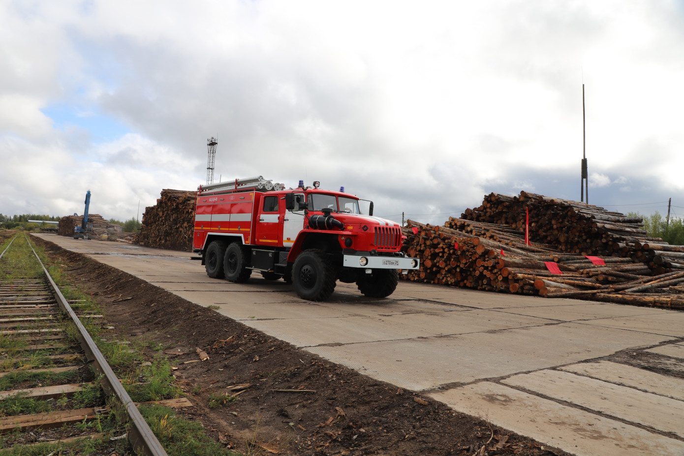 Архангельский ЦБК предлагает усовершенствовать нормативную базу подготовки к тушению лесных пожаров