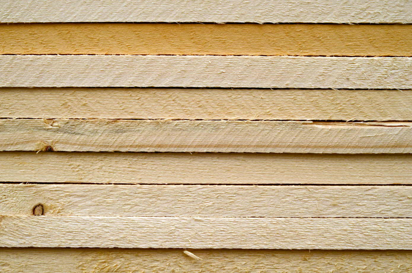 Canadian lumber export price contracts 9.2% in September 2021