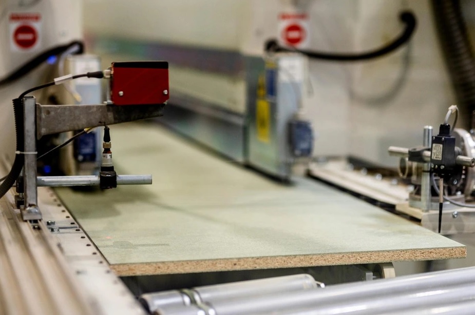 VMG Lignum Construction"s new plant will supply Euro 150 million of LVL and I-beams annually