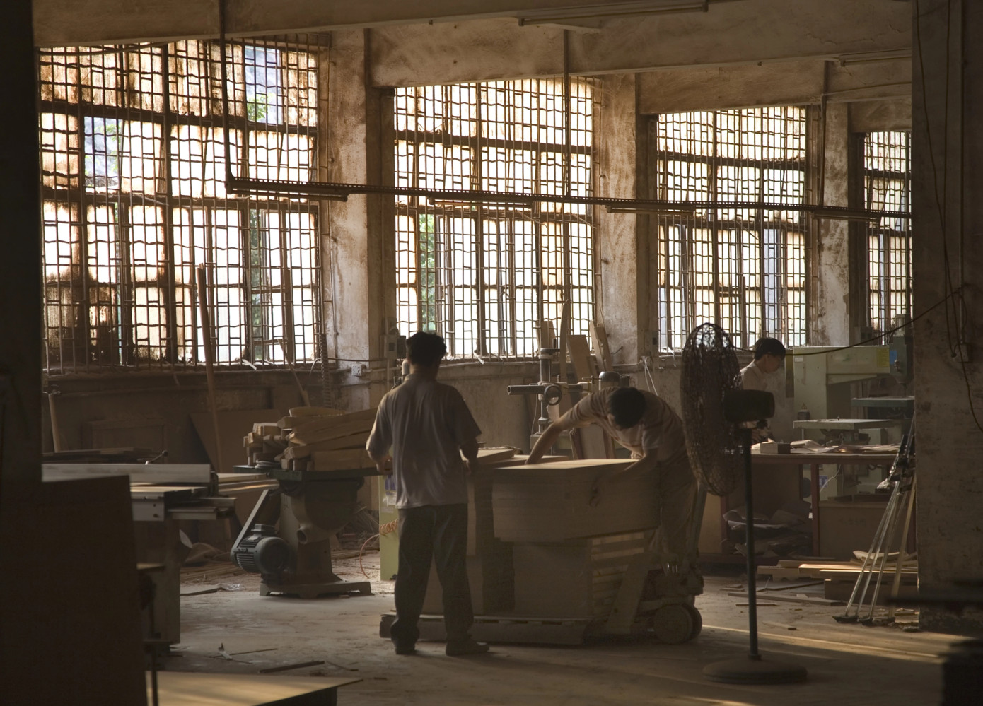 China’s wood and paper profits fall in 2025 as industrial earnings inch higher