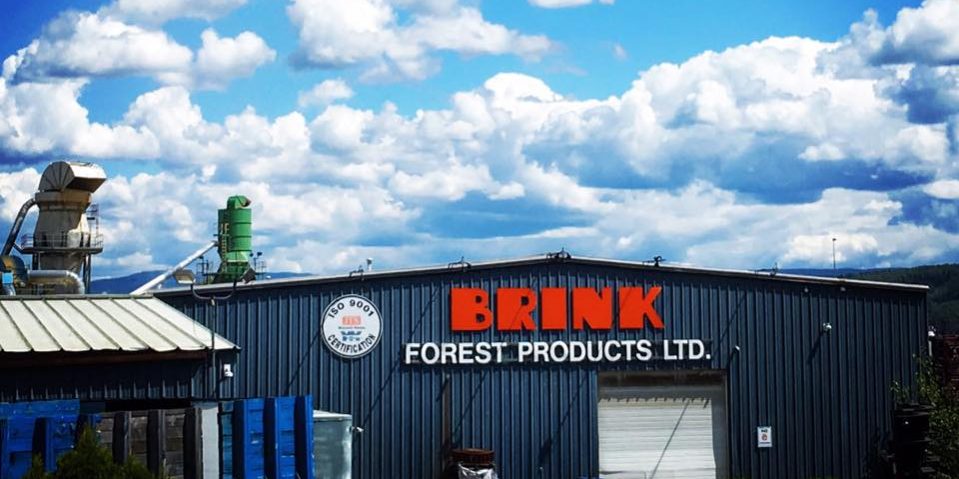 Brink Forest Products submits price to acquire four Canfor sawmills