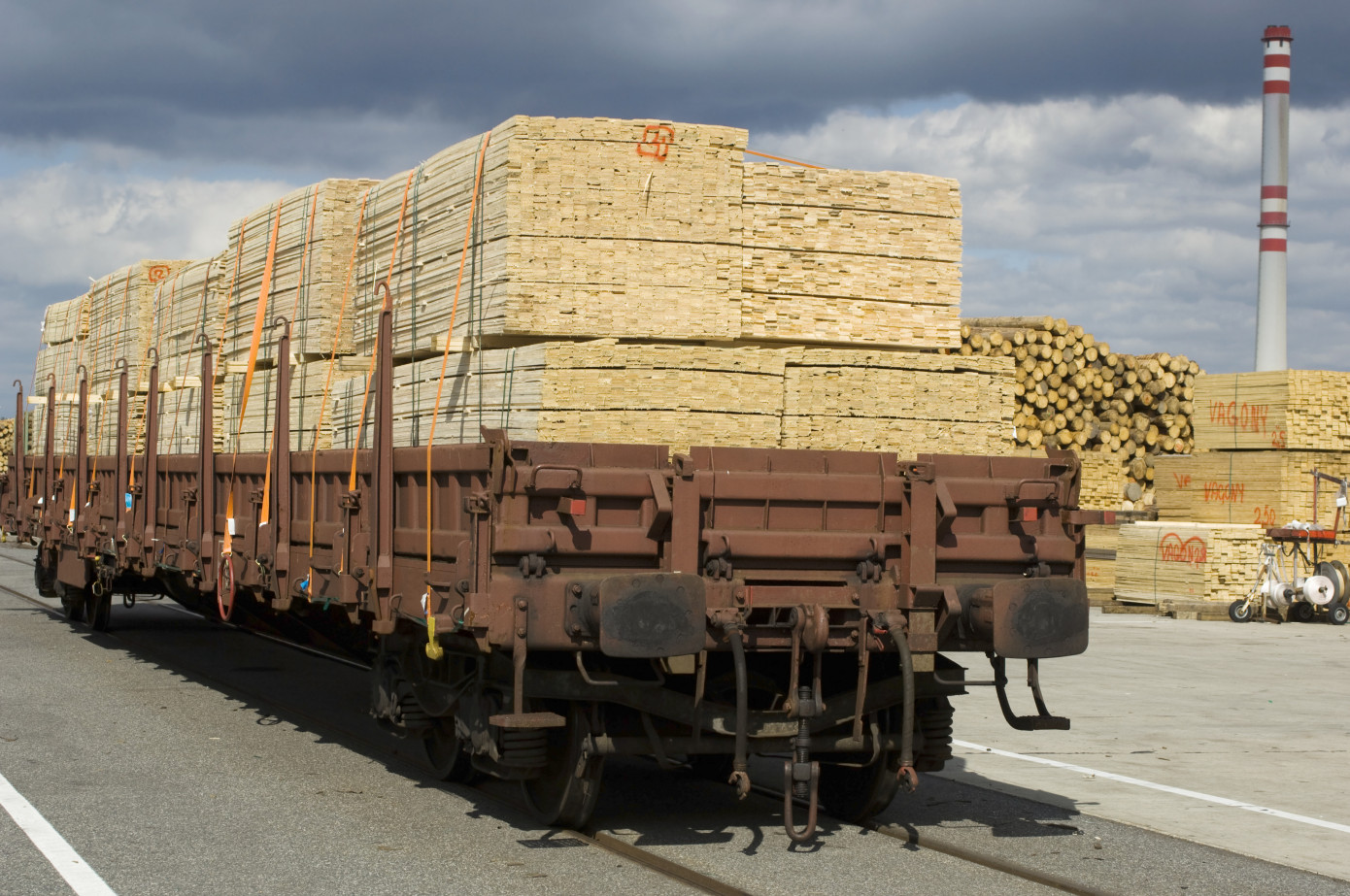 Madison’s Lumber Reporter: North American softwood lumber supply inconsistent as demand wavers