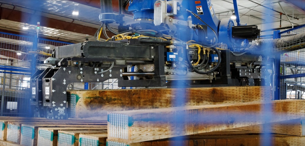 Stella-Jones EBITDA rises 4% on utility pole volume growth and insurance gain