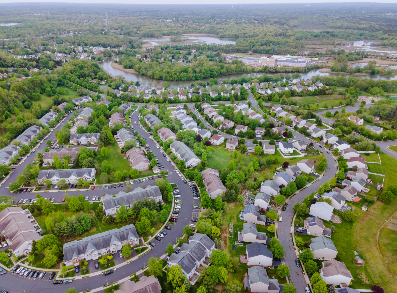 U.S. home prices rise 4.1% in January 2025, led by New York"s 7.7% increase