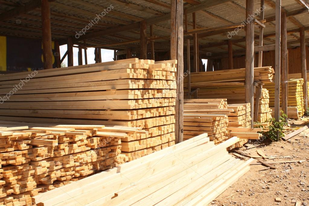 North American softwood lumber prices keep climbing