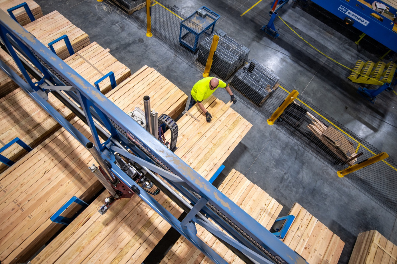 Builders FirstSource acquires Premium Building Components