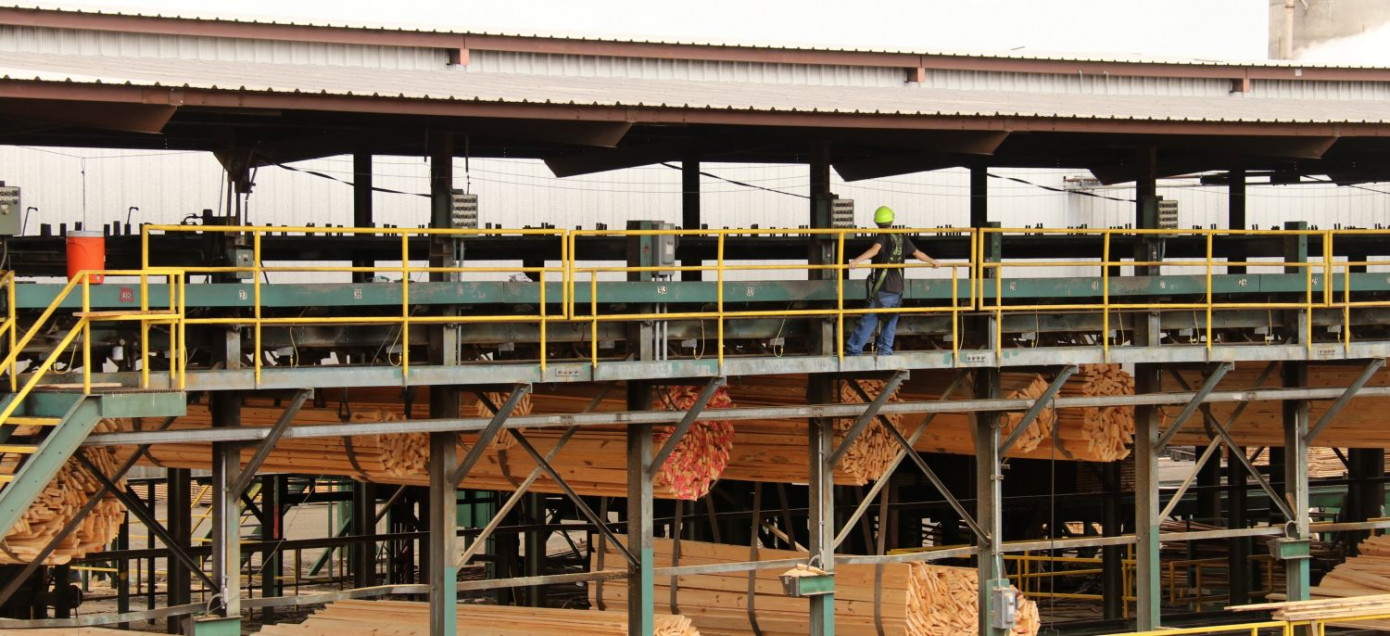 Conifex Timber to sell its U.S. sawmill business to Resolute Forest